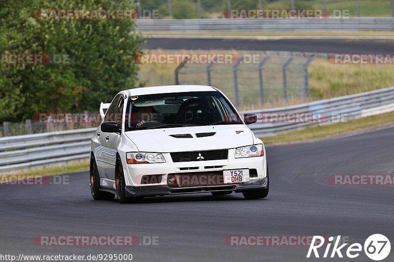 Bild #9295000 - Touristenfahrten Nürburgring Nordschleife (27.06.2020)