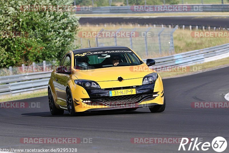 Bild #9295328 - Touristenfahrten Nürburgring Nordschleife (27.06.2020)