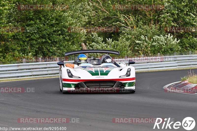 Bild #9295400 - Touristenfahrten Nürburgring Nordschleife (27.06.2020)