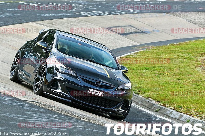 Bild #9295571 - Touristenfahrten Nürburgring Nordschleife (27.06.2020)