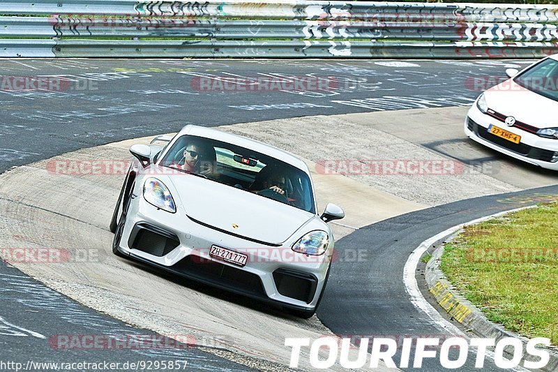 Bild #9295857 - Touristenfahrten Nürburgring Nordschleife (27.06.2020)