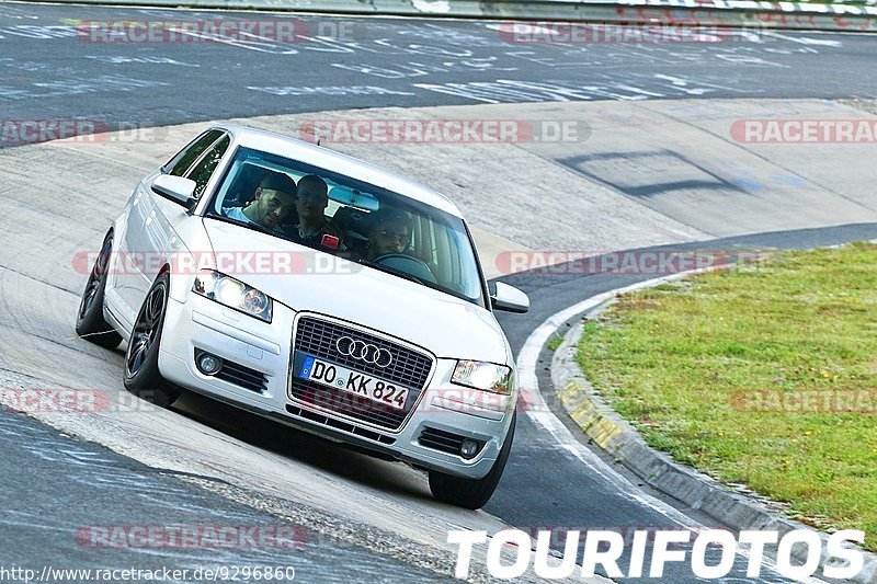 Bild #9296860 - Touristenfahrten Nürburgring Nordschleife (27.06.2020)