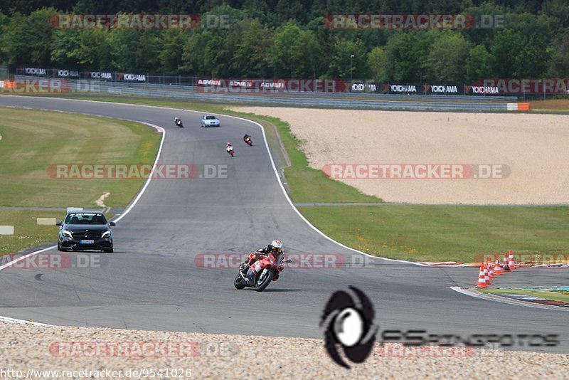 Bild #9541026 - Touristenfahrten Nürburgring GP-Strecke (19.07.2020)