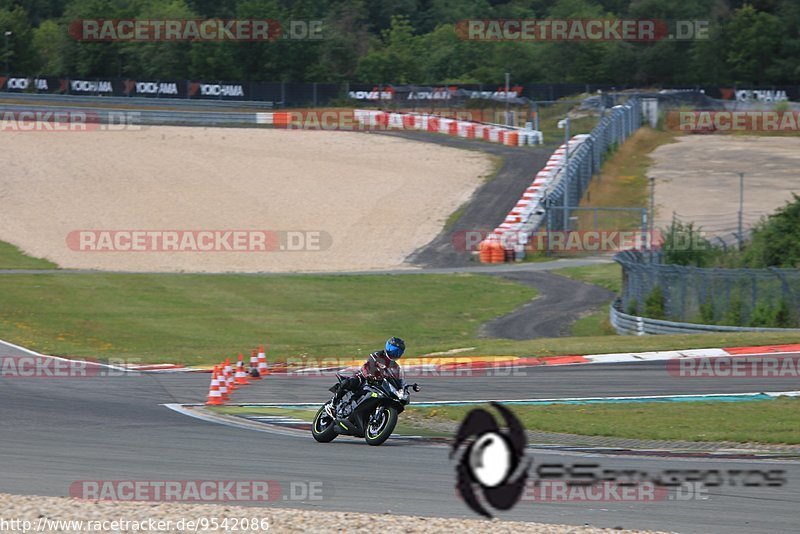 Bild #9542086 - Touristenfahrten Nürburgring GP-Strecke (19.07.2020)