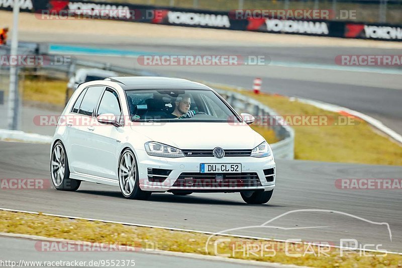 Bild #9552375 - Touristenfahrten Nürburgring GP-Strecke (19.07.2020)