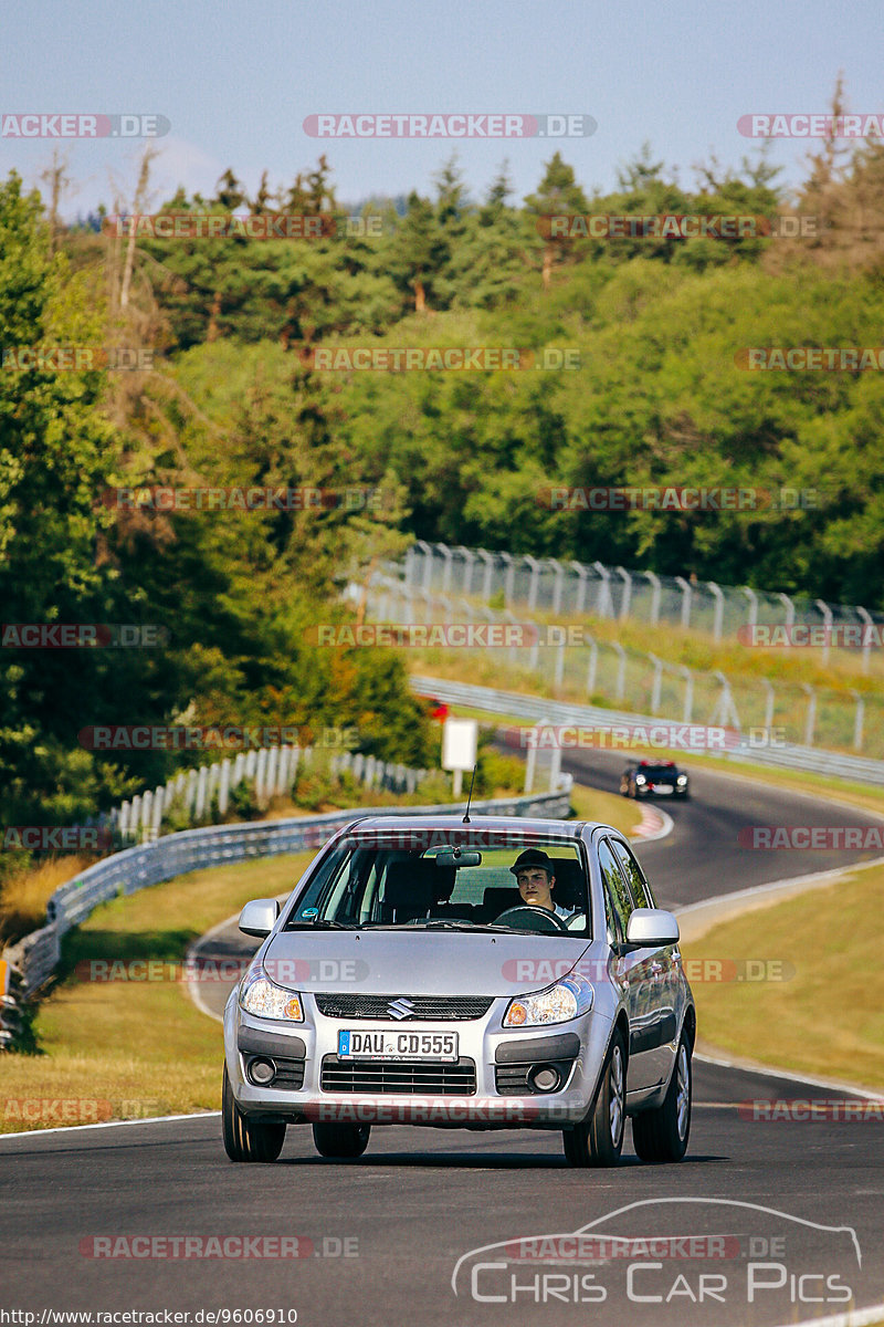 Bild #9606910 - Touristenfahrten Nürburgring Nordschleife (20.07.2020)