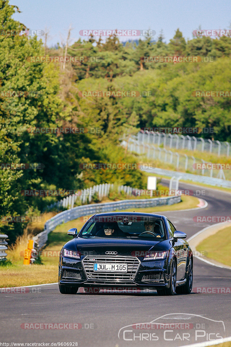 Bild #9606928 - Touristenfahrten Nürburgring Nordschleife (20.07.2020)