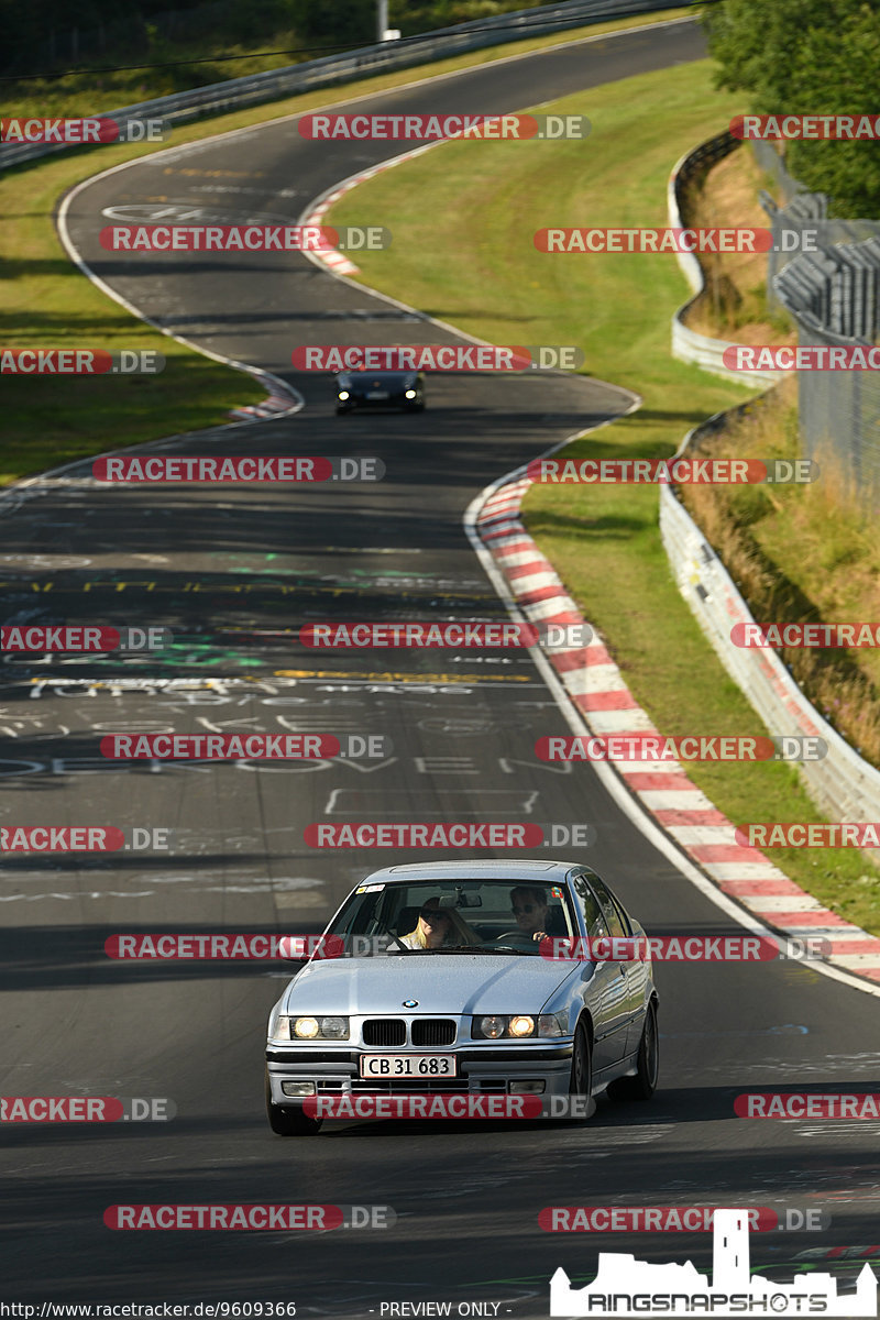 Bild #9609366 - Touristenfahrten Nürburgring Nordschleife (20.07.2020)