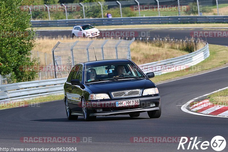 Bild #9610904 - Touristenfahrten Nürburgring Nordschleife (20.07.2020)