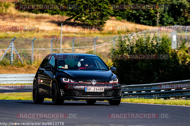 Bild #9613776 - Touristenfahrten Nürburgring Nordschleife (20.07.2020)