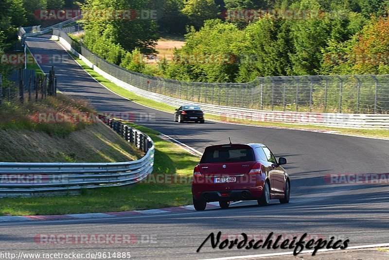 Bild #9614885 - Touristenfahrten Nürburgring Nordschleife (21.07.2020)