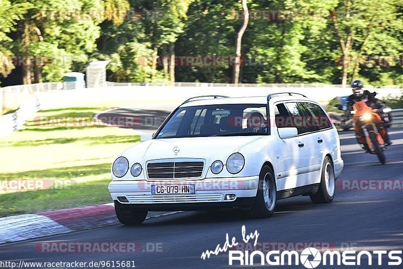 Bild #9615681 - Touristenfahrten Nürburgring Nordschleife (21.07.2020)