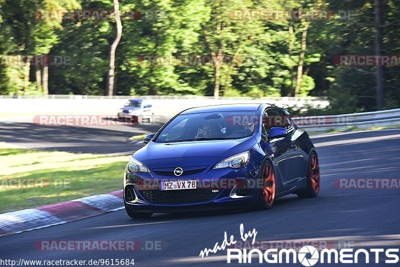 Bild #9615684 - Touristenfahrten Nürburgring Nordschleife (21.07.2020)