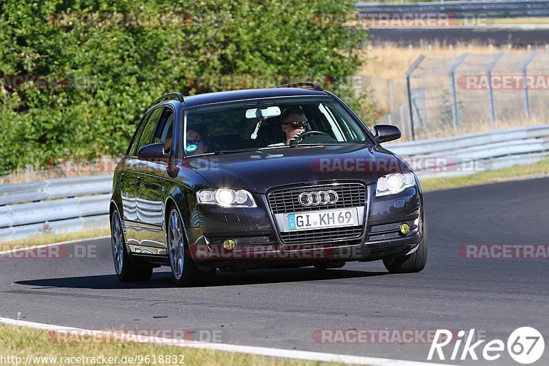 Bild #9618832 - Touristenfahrten Nürburgring Nordschleife (21.07.2020)