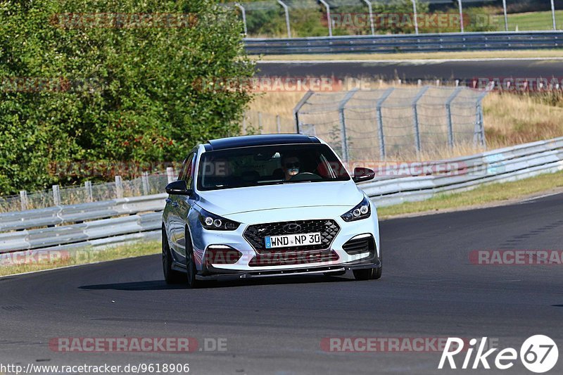 Bild #9618906 - Touristenfahrten Nürburgring Nordschleife (21.07.2020)