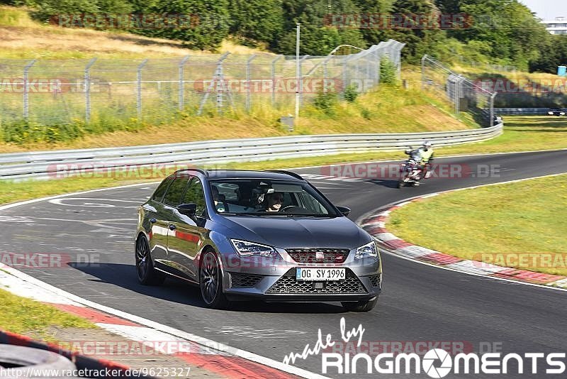 Bild #9625327 - Touristenfahrten Nürburgring Nordschleife (22.07.2020)