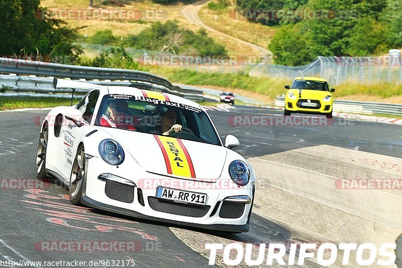 Bild #9632175 - Touristenfahrten Nürburgring Nordschleife (22.07.2020)