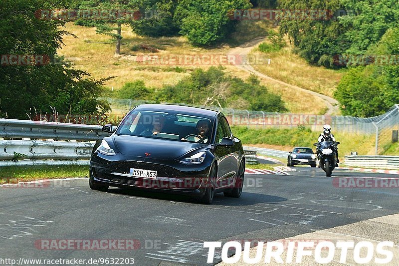 Bild #9632203 - Touristenfahrten Nürburgring Nordschleife (22.07.2020)