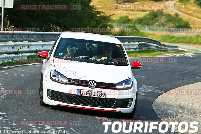 Bild #9632242 - Touristenfahrten Nürburgring Nordschleife (22.07.2020)