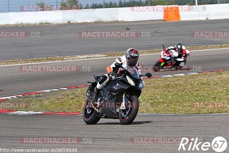 Bild #9654948 - Touristenfahrten Nürburgring GP-Strecke (24.07.2020)