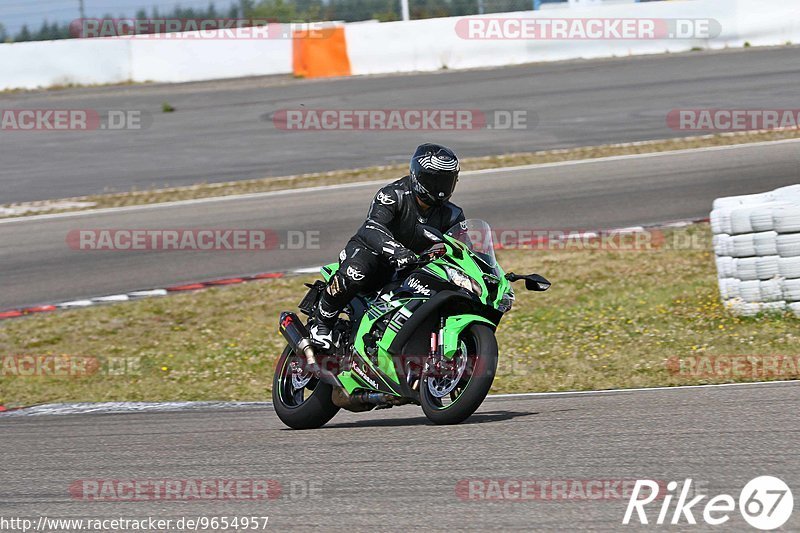 Bild #9654957 - Touristenfahrten Nürburgring GP-Strecke (24.07.2020)