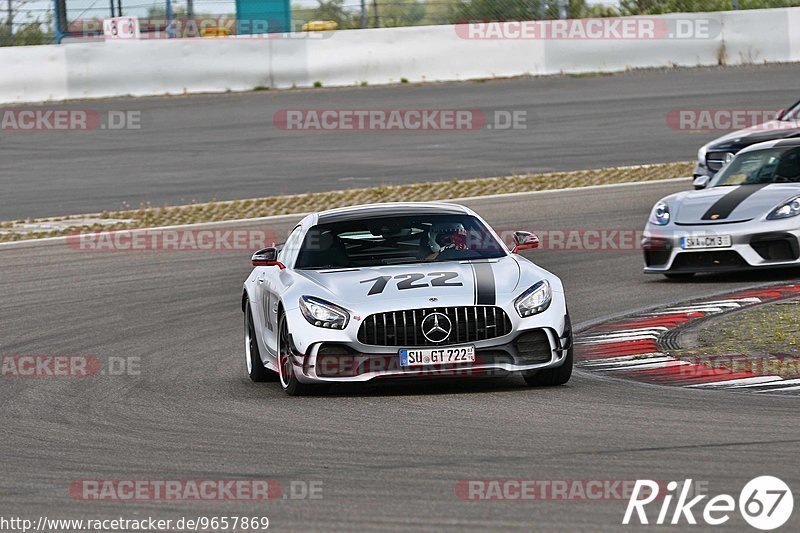 Bild #9657869 - Touristenfahrten Nürburgring GP-Strecke (24.07.2020)