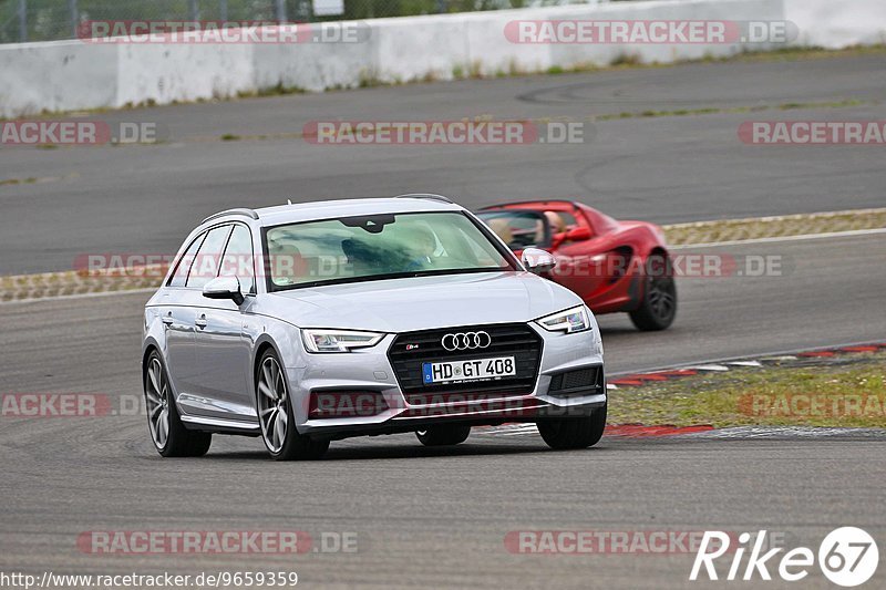 Bild #9659359 - Touristenfahrten Nürburgring GP-Strecke (24.07.2020)