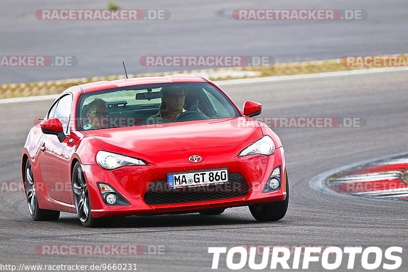 Bild #9660231 - Touristenfahrten Nürburgring GP-Strecke (24.07.2020)