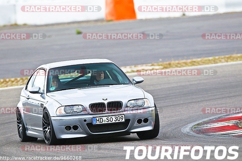 Bild #9660268 - Touristenfahrten Nürburgring GP-Strecke (24.07.2020)