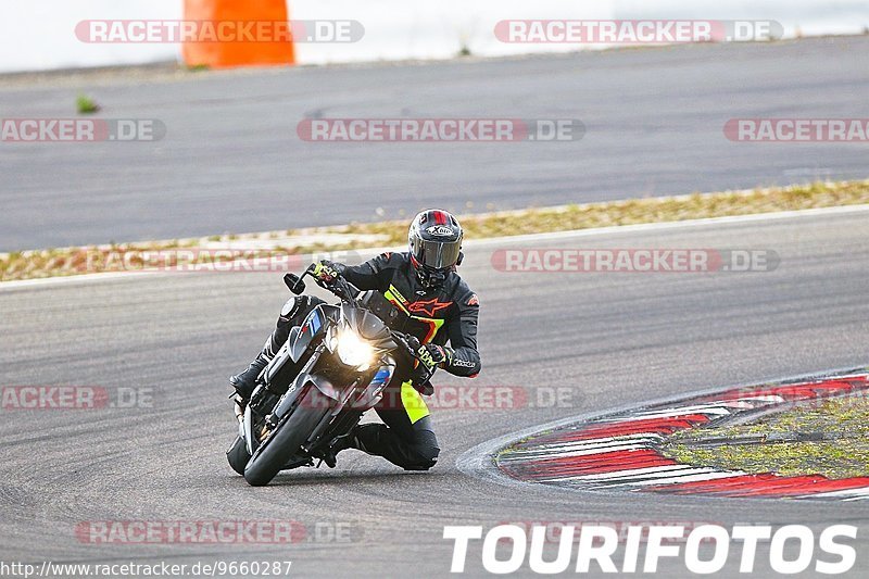 Bild #9660287 - Touristenfahrten Nürburgring GP-Strecke (24.07.2020)