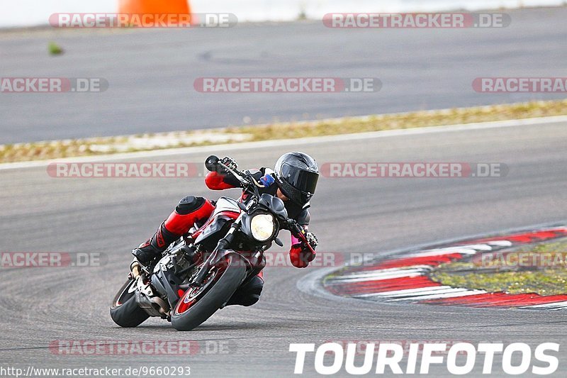 Bild #9660293 - Touristenfahrten Nürburgring GP-Strecke (24.07.2020)