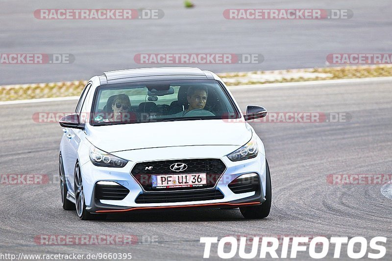 Bild #9660395 - Touristenfahrten Nürburgring GP-Strecke (24.07.2020)