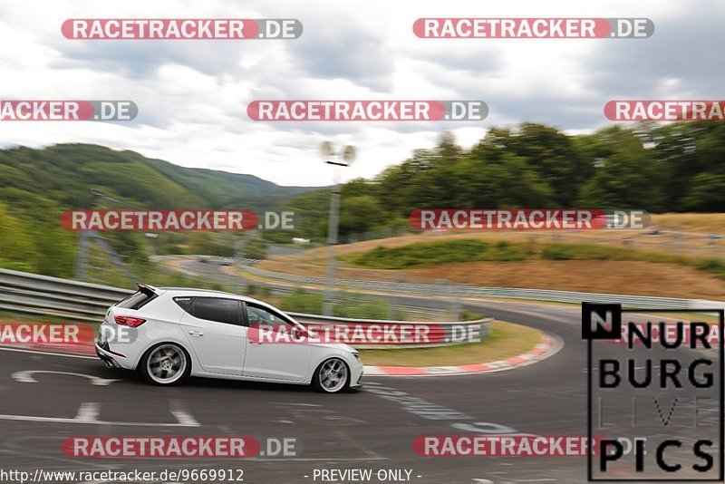 Bild #9669912 - Touristenfahrten Nürburgring Nordschleife (25.07.2020)