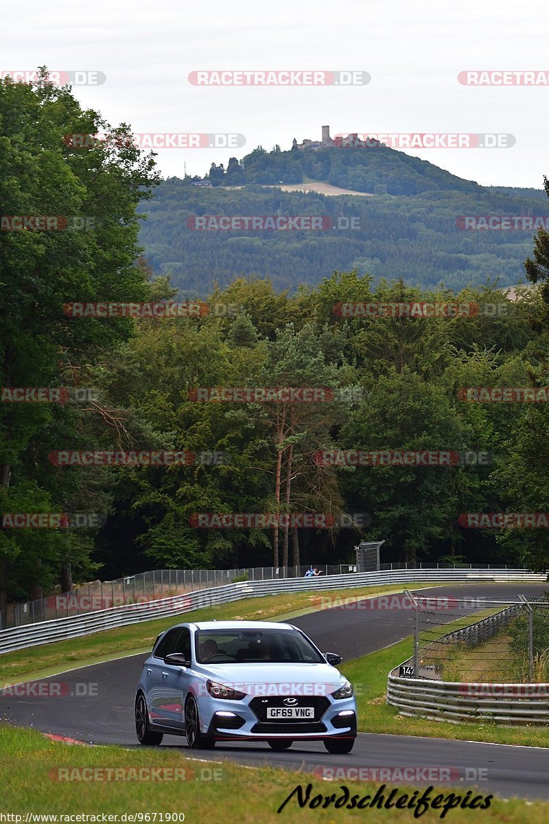 Bild #9671900 - Touristenfahrten Nürburgring Nordschleife (25.07.2020)