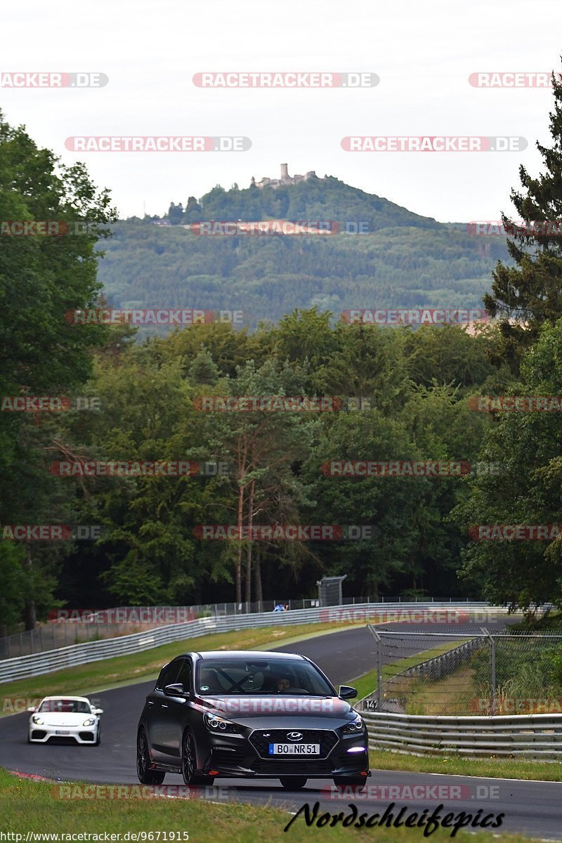 Bild #9671915 - Touristenfahrten Nürburgring Nordschleife (25.07.2020)
