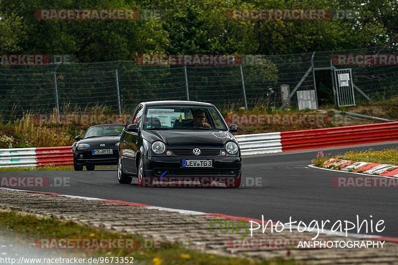 Bild #9673352 - Touristenfahrten Nürburgring Nordschleife (25.07.2020)