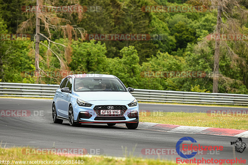 Bild #9681480 - Touristenfahrten Nürburgring Nordschleife (25.07.2020)