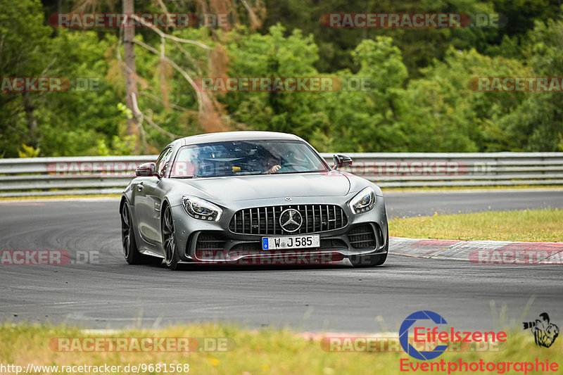 Bild #9681568 - Touristenfahrten Nürburgring Nordschleife (25.07.2020)