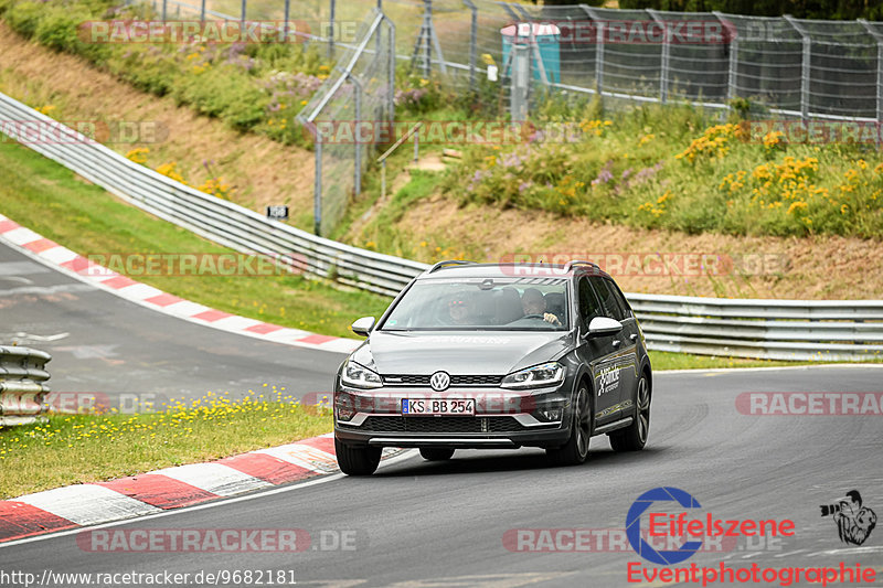 Bild #9682181 - Touristenfahrten Nürburgring Nordschleife (25.07.2020)