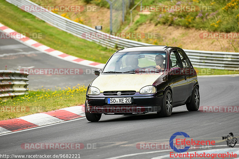 Bild #9682221 - Touristenfahrten Nürburgring Nordschleife (25.07.2020)