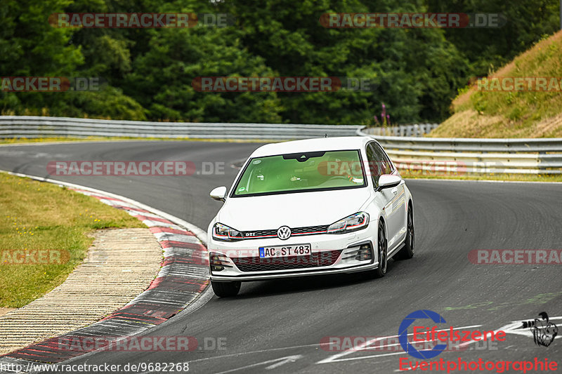 Bild #9682268 - Touristenfahrten Nürburgring Nordschleife (25.07.2020)