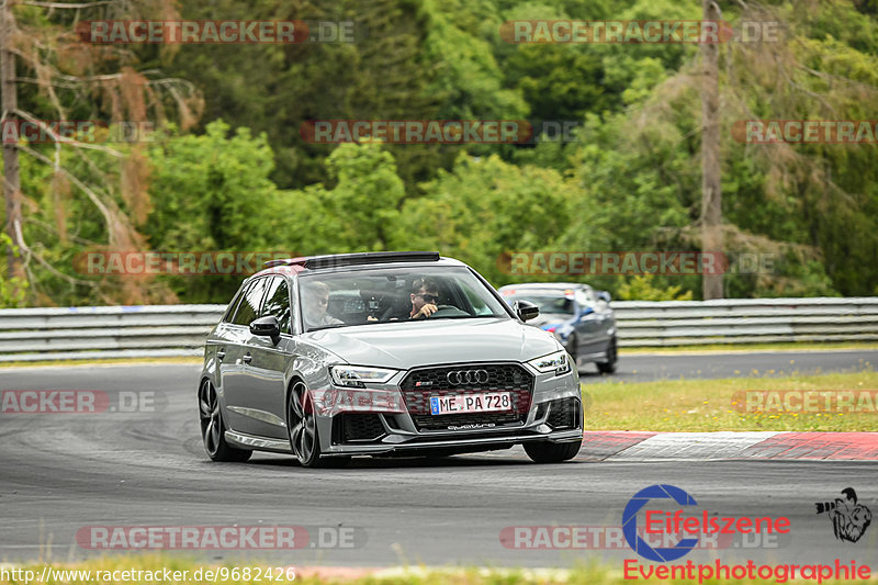 Bild #9682426 - Touristenfahrten Nürburgring Nordschleife (25.07.2020)