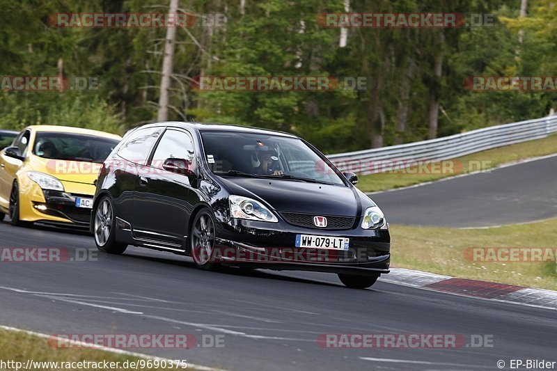 Bild #9690375 - Touristenfahrten Nürburgring Nordschleife (25.07.2020)