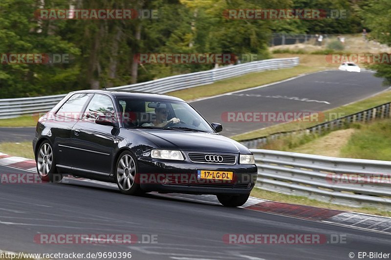 Bild #9690396 - Touristenfahrten Nürburgring Nordschleife (25.07.2020)