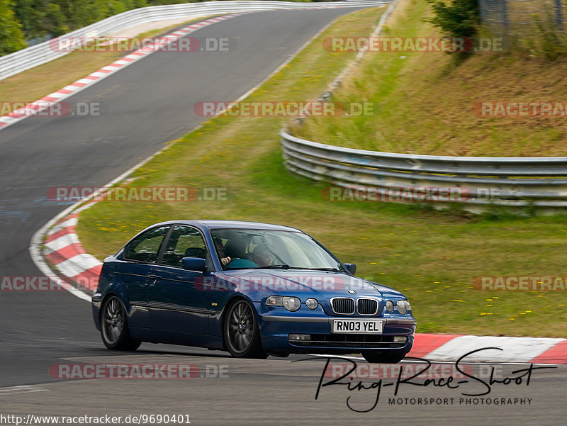 Bild #9690401 - Touristenfahrten Nürburgring Nordschleife (25.07.2020)