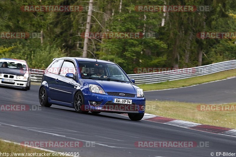 Bild #9690595 - Touristenfahrten Nürburgring Nordschleife (25.07.2020)