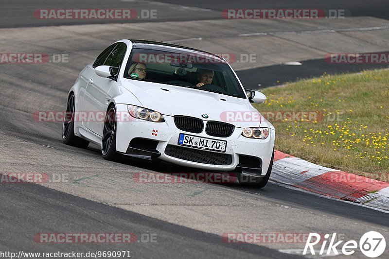 Bild #9690971 - Touristenfahrten Nürburgring Nordschleife (25.07.2020)