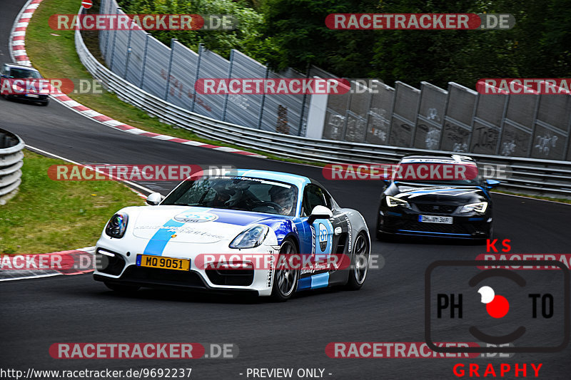 Bild #9692237 - Touristenfahrten Nürburgring Nordschleife (25.07.2020)