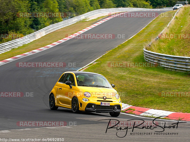 Bild #9692850 - Touristenfahrten Nürburgring Nordschleife (25.07.2020)