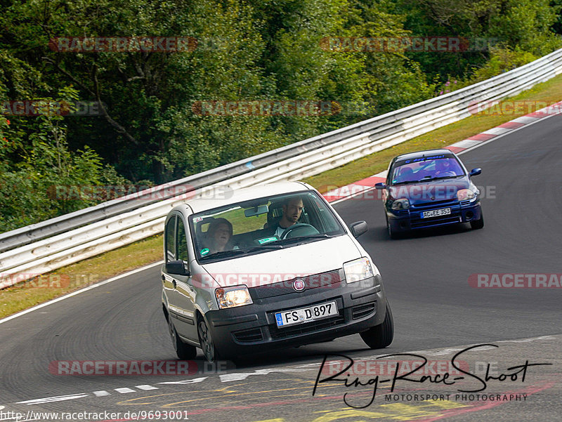 Bild #9693001 - Touristenfahrten Nürburgring Nordschleife (25.07.2020)